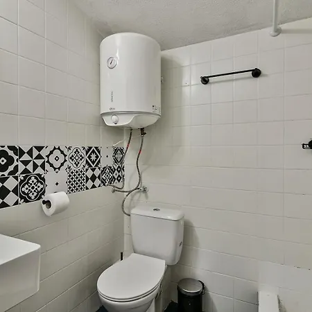 Cozy Nest Charming Loft In The Heart Of * Varna