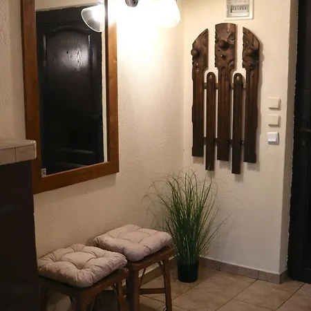 Cozy Nest Charming Loft In The Heart Of * Warna
