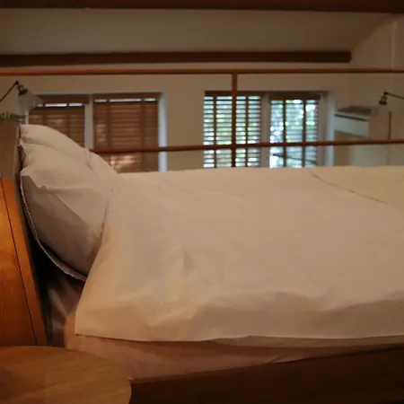 Cozy Nest Charming Loft In The Heart Of * Warna